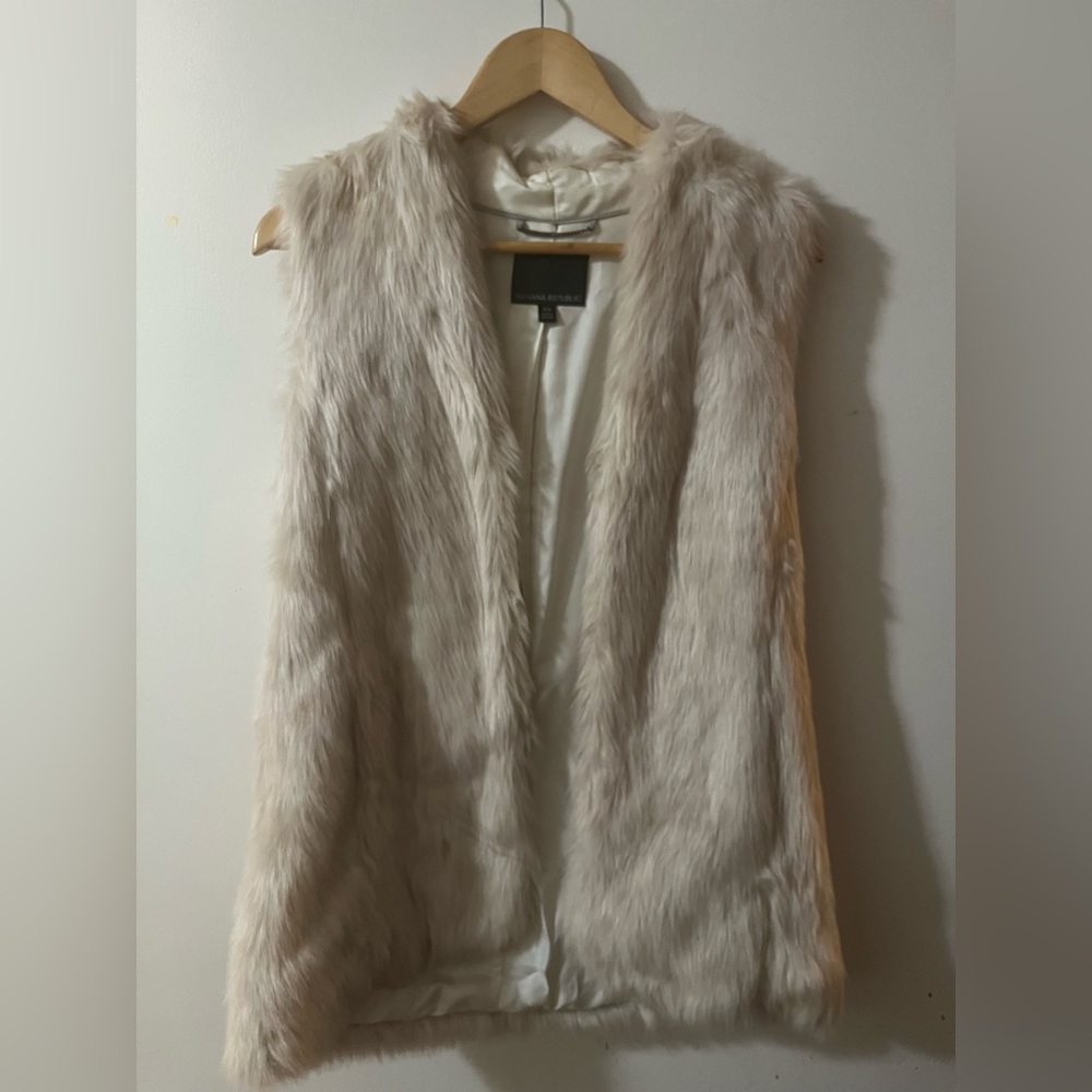 Banana Republic faux fur vest